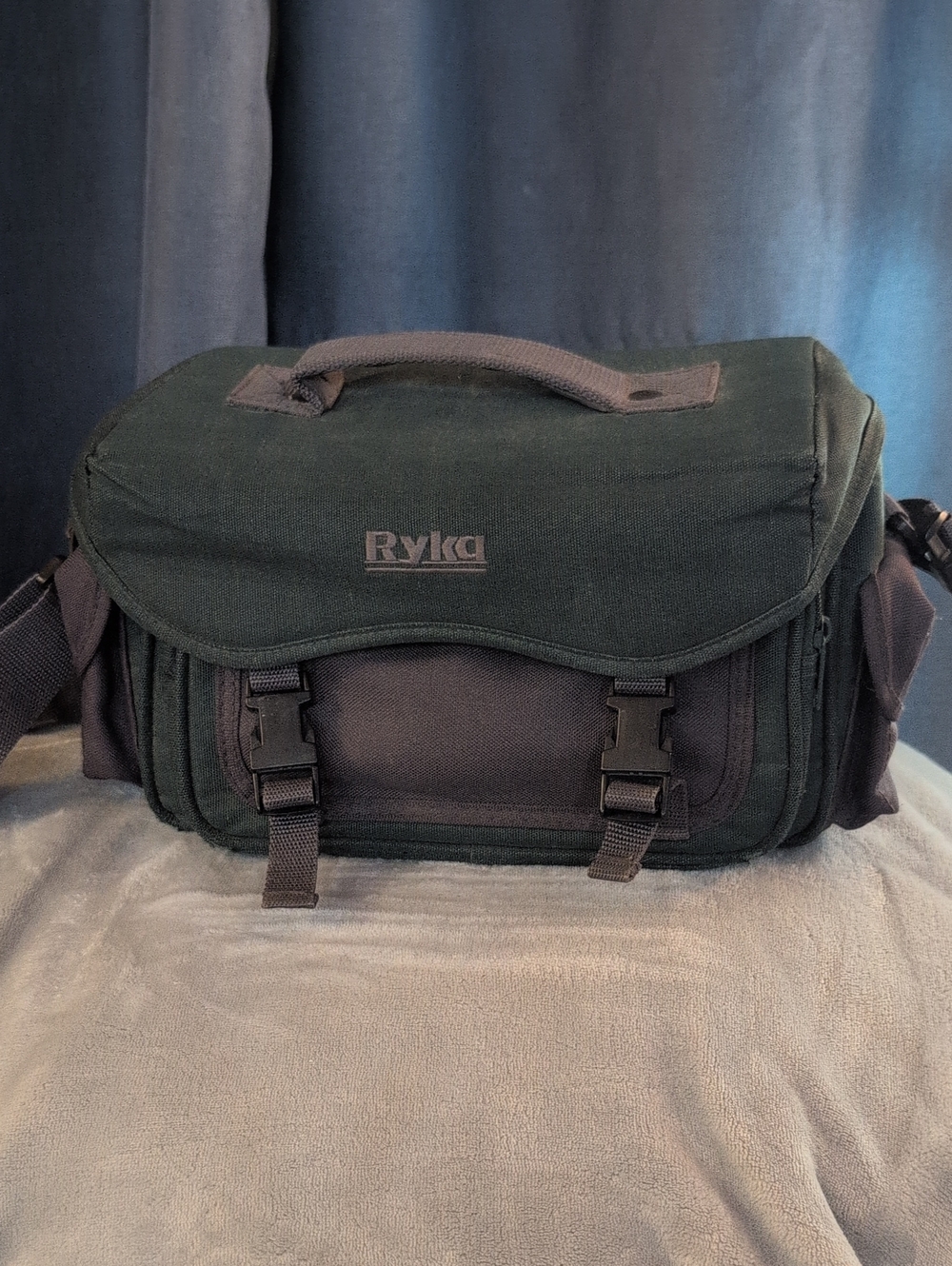 Ryka Black And Green Camera Bag Vintage